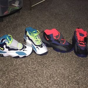 Nike’s (2 pairs)